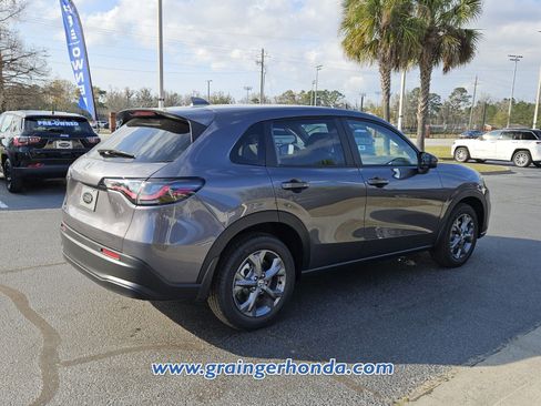 New 2026 Honda HR-V LX image 5