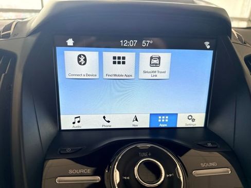 Used 2019 Ford Escape Titanium image 37