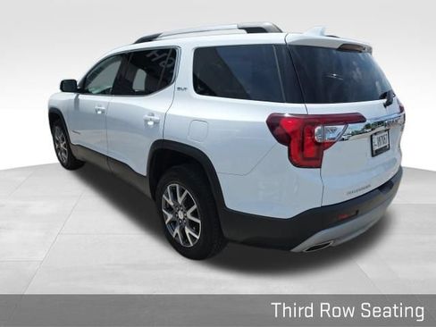 Used 2023 GMC Acadia SLT w/ Technology Package FWD image 6