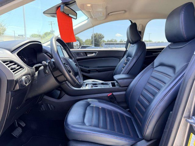 Used 2022 Ford Edge SEL w/ Sport Appearance Package AWD/4WD image 16
