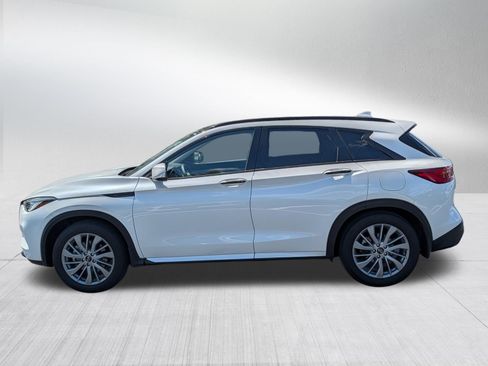 Certified 2024 INFINITI QX50 Luxe w/ Cargo Package AWD/4WD image 4