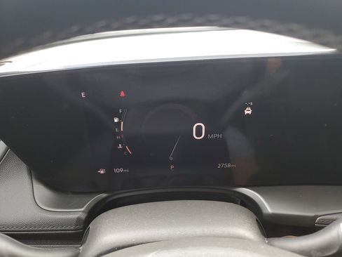 Used 2025 Buick Encore GX Preferred image 23