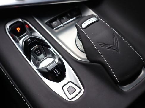 Certified 2022 Chevrolet Corvette Stingray Premium Conv w/ Z51 Performance Package image 27