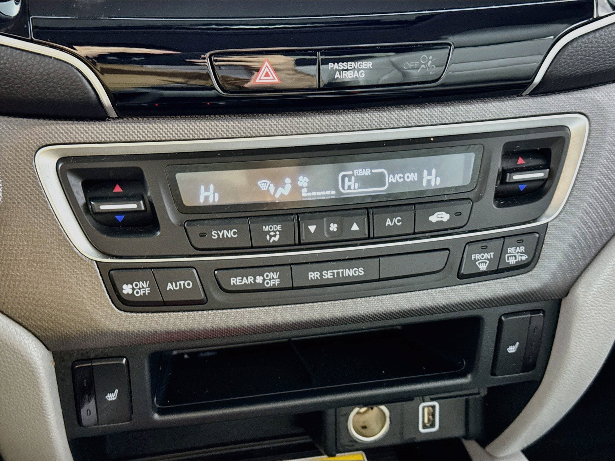 Used 2023 Honda Ridgeline RTL-E image 19