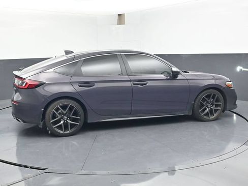 Used 2024 Honda Civic Sport Touring image 3