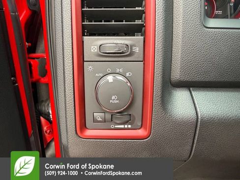 Used 2016 RAM 1500 Rebel AWD/4WD image 25