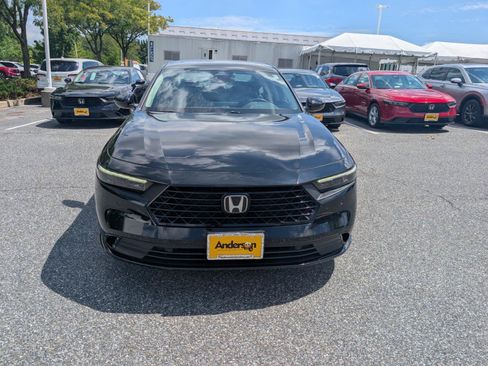 Used 2023 Honda Accord EX-L image 8