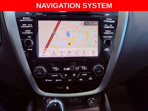 Used 2020 Nissan Murano Platinum image 10