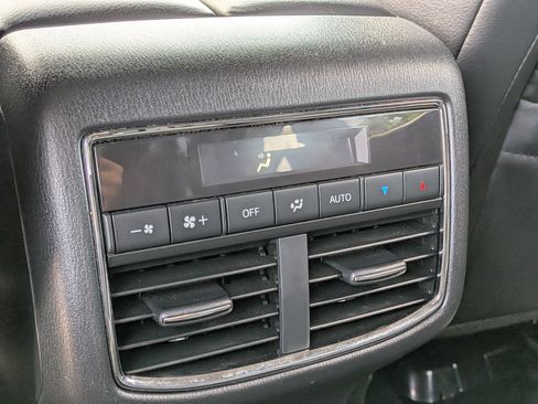 Used 2016 MAZDA CX-9 Grand Touring FWD image 16