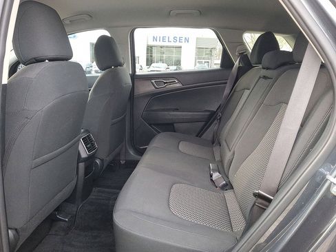 Used 2023 Kia Sportage LX image 20