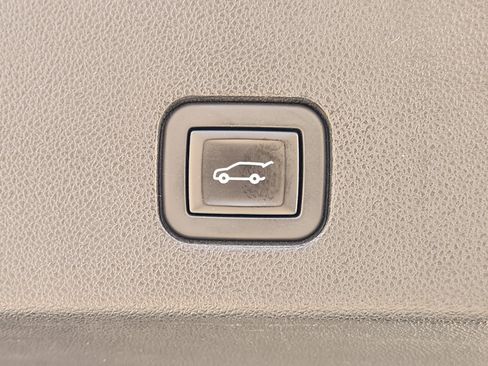 Used 2021 Cadillac XT6 Sport image 41