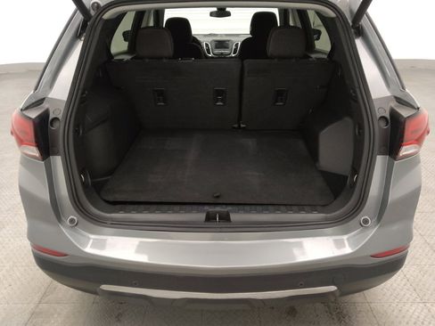 Used 2023 Chevrolet Equinox LT w/ Driver Convenience Package image 29