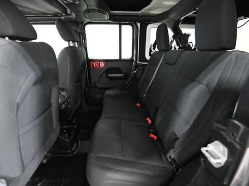 Used 2019 Jeep Wrangler Unlimited Sport S AWD/4WD image 8