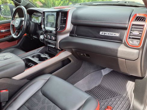 Used 2019 RAM 1500 Rebel w/ Rebel Level 2 Equipment Group AWD/4WD image 10