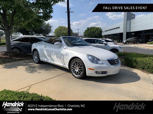 Used 2007 Lexus SC 430 Convertible RWD image 1