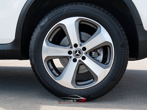 Used 2019 Mercedes-Benz GLC 300 4MATIC Coupe image 12