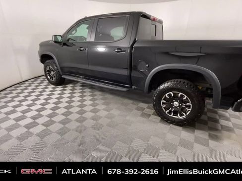 Used 2024 Chevrolet Silverado 1500 ZR2 image 7