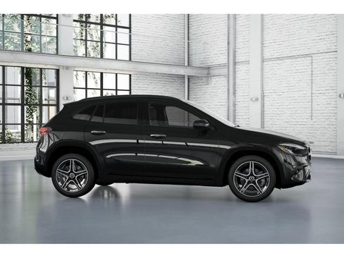 New 2026 Mercedes-Benz GLA 250 4MATIC image 15