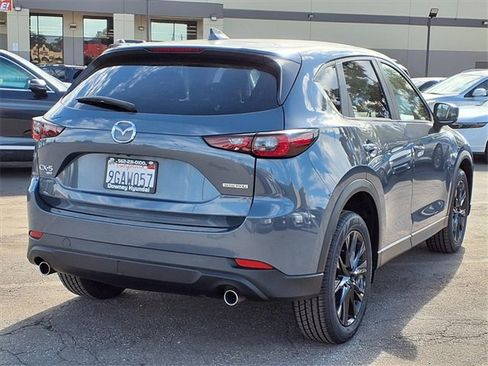Used 2023 MAZDA CX-5 Carbon Edition image 4
