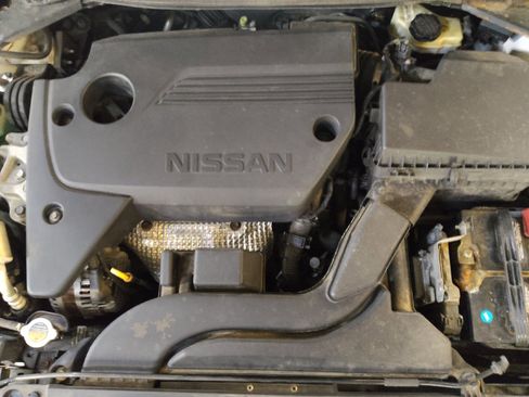 Used 2016 Nissan Altima 2.5 SR FWD image 30