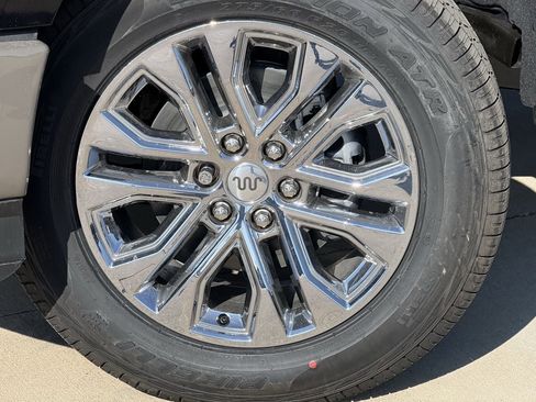 New 2025 Ford F150 King Ranch w/ FX4 Off-Road Package image 31