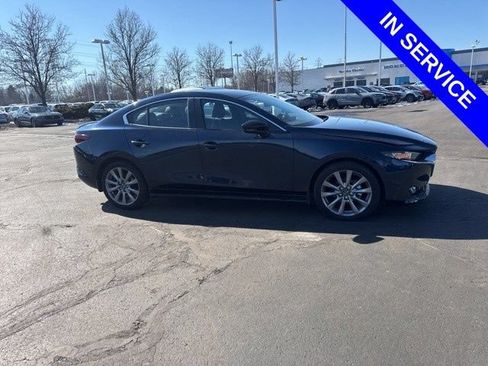 Used 2025 MAZDA MAZDA3 s w/ Black Accent Package FWD image 34