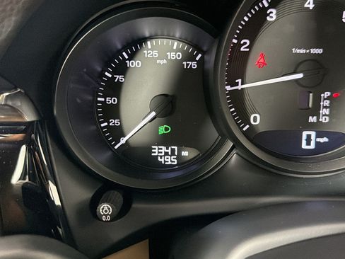 Certified 2026 Porsche Macan AWD/4WD image 20