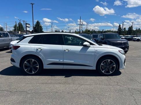 Used 2024 Audi Q4 e-tron Premium Plus w/ Premium Plus AWD/4WD image 6