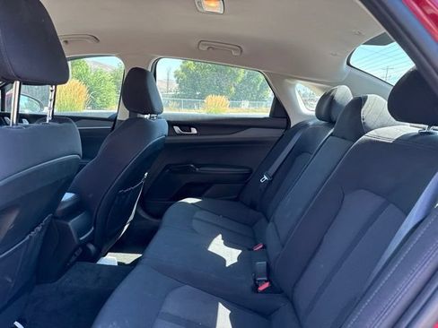 Used 2021 Kia K5 LXS AWD/4WD image 18
