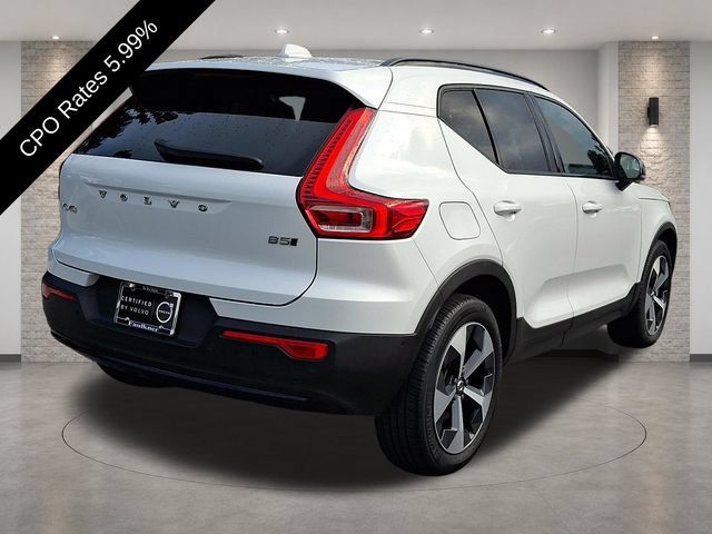 Certified 2023 Volvo XC40 B5 Plus w/ Climate Package AWD/4WD image 7