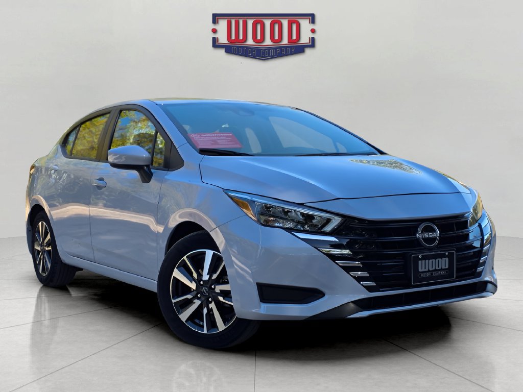 Used 2025 Nissan Versa SV w/ Trunk Package FWD image 1