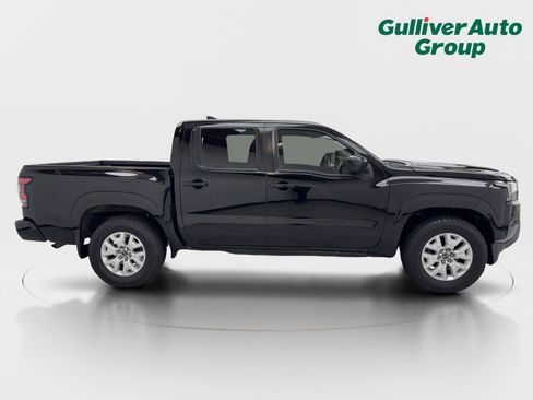 Used 2022 Nissan Frontier SV w/ Technology Package image 10