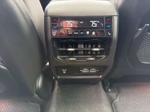Used 2022 Jeep Grand Cherokee Summit w/ Adv Protech Group IV AWD/4WD image 24