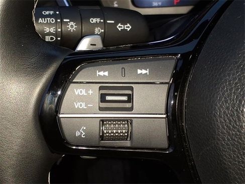 Used 2023 Acura Integra A-Spec image 24