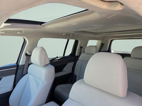 New 2026 Hyundai Santa Fe Calligraphy image 23