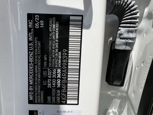 Certified 2024 Mercedes-Benz GLE 350 4MATIC image 37