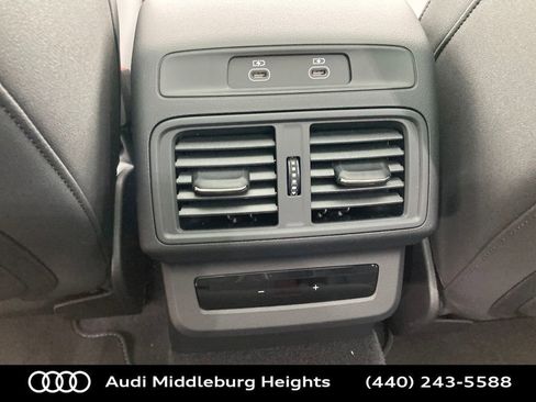 Used 2025 Audi Q5 Premium Plus w/ Premium Plus image 31