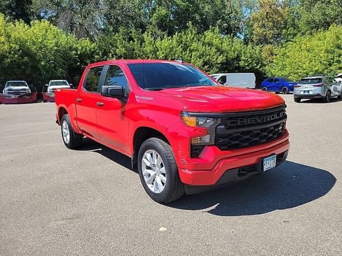 Used 2022 Chevrolet Silverado 1500 Custom AWD/4WD image 5