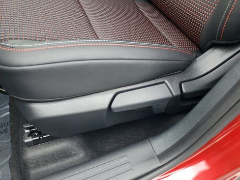 New 2026 Nissan Kicks SR w/ Illumination Package FWD image 18