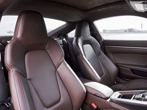 Used 2024 Porsche 911 Turbo S image 37