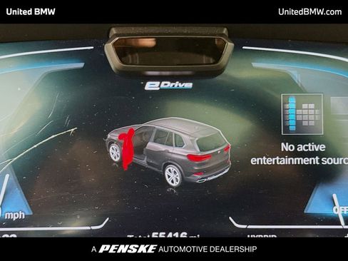 Used 2021 BMW X5 xDrive45e w/ Premium Package image 7