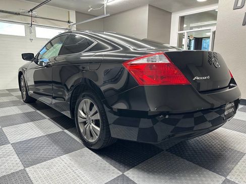 Used 2010 Honda Accord EX image 10
