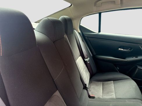 Used 2023 Nissan Sentra SR w/ Trunk Package FWD image 24