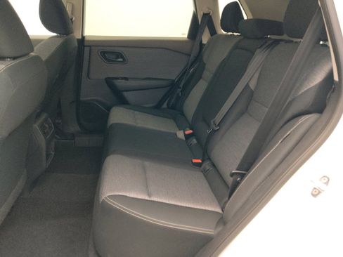 Used 2022 Nissan Rogue S FWD image 18
