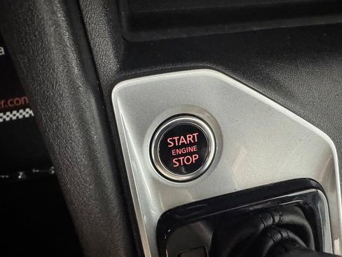 Used 2025 Nissan Altima 2.5 SV FWD image 23