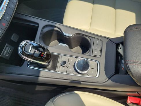 Used 2020 Cadillac XT4 Sport AWD/4WD image 30