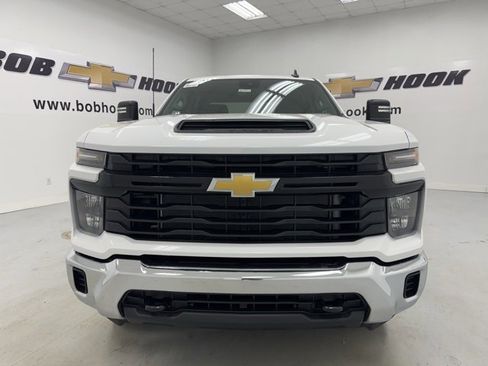 New 2026 Chevrolet Silverado 2500 W/T w/ WT Convenience Package image 2