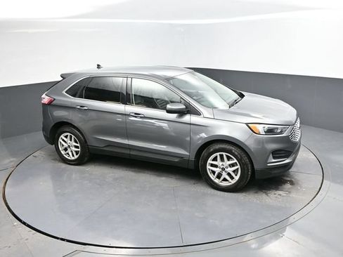 Used 2024 Ford Edge SEL AWD/4WD image 40