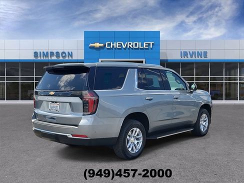 Used 2026 Chevrolet Tahoe LS RWD image 8