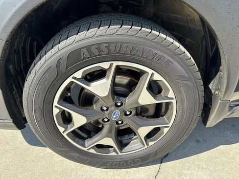 Used 2019 Subaru Crosstrek 2.0i Premium w/ Popular Package #2 image 11